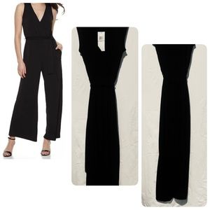 Nina Leonard Size Small jumpsuit